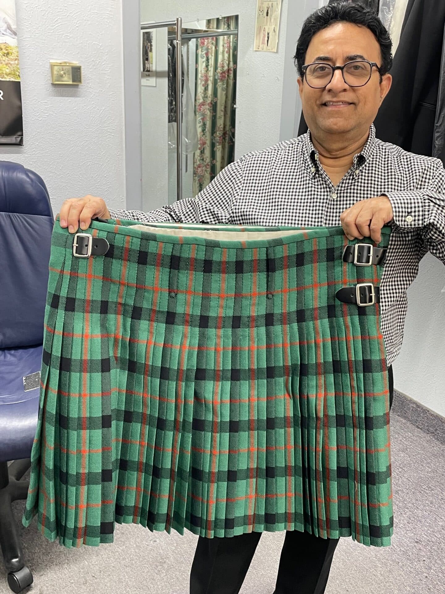 Kincaid-clan kilt alterations Kilt Alterations in Waist
